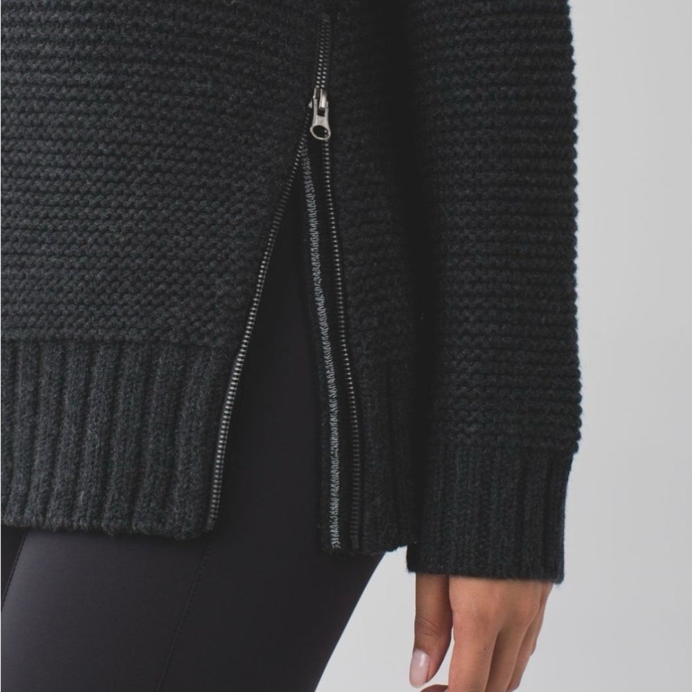 Lululemon Karma Kurmasana Sweater, Merino Wool, Heathered Black, Size 4 - Picture 2 of 8